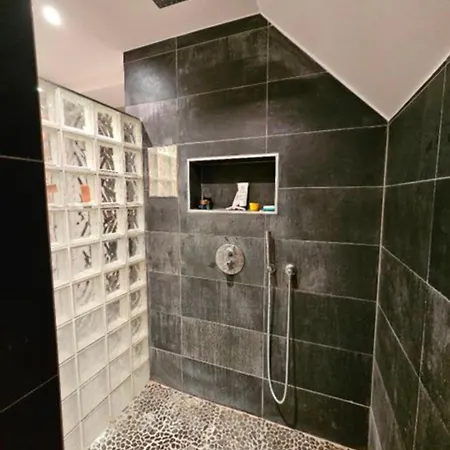 Maison Familiale 200m2 15min Du Centre
